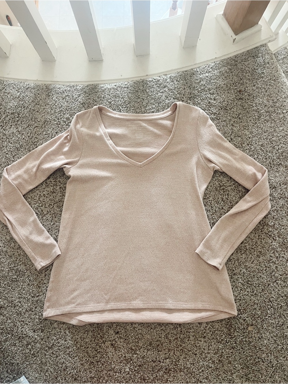 American Eagle Outfitters Light Blush V-Neck Long Sleeve Top